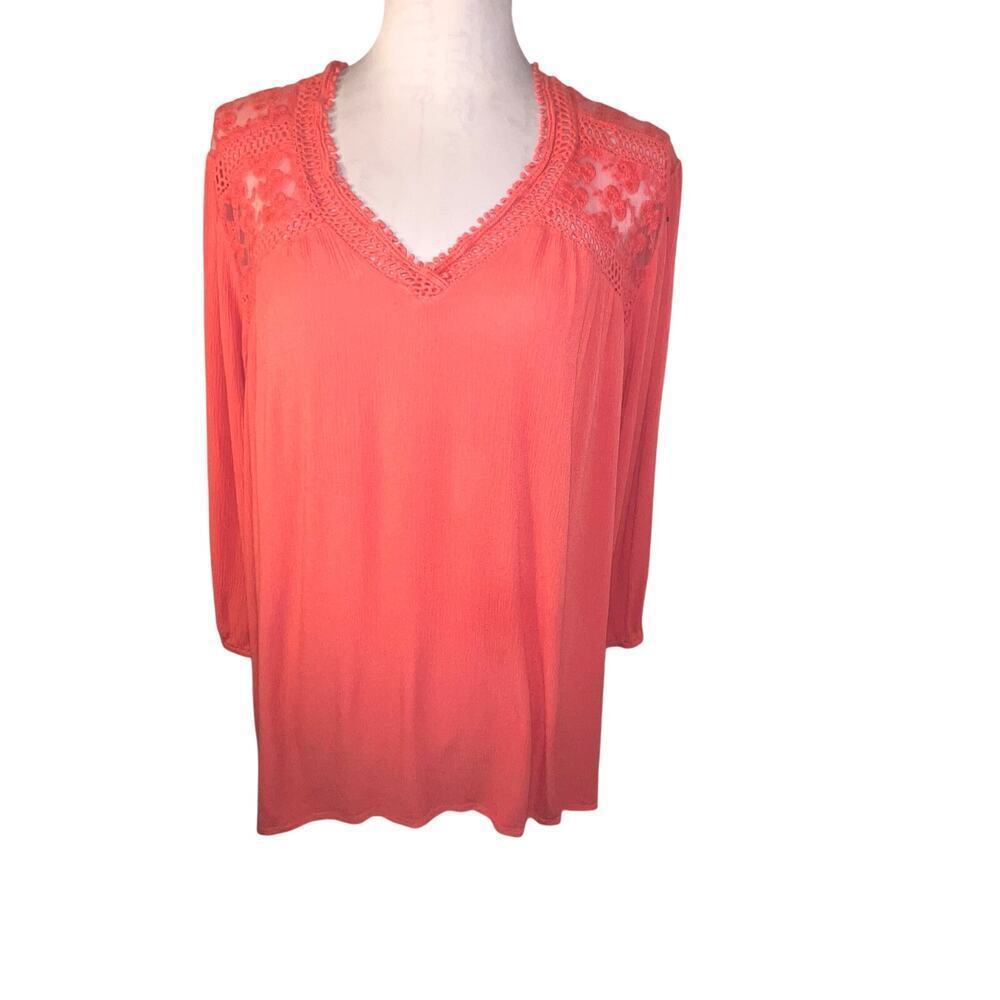 Studio woman 1X coral lace, embroidered‎ baby doll sheer stretchy tunic blouse ￼